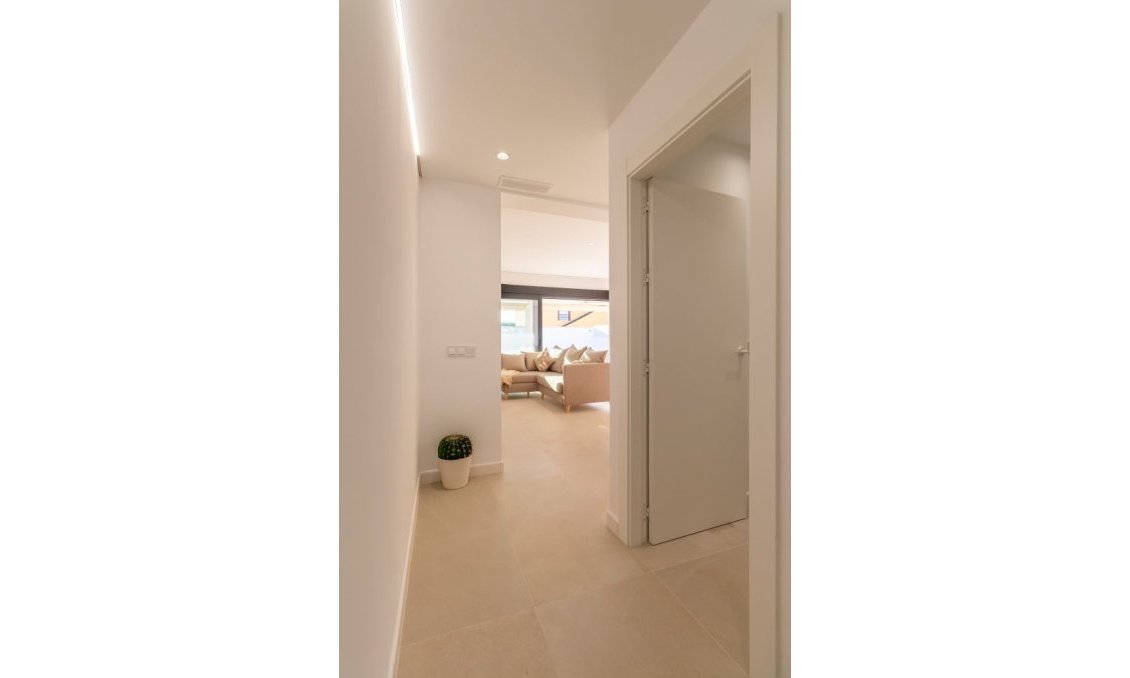 Resale - Semi Detached -
Torrevieja - Costa Blanca