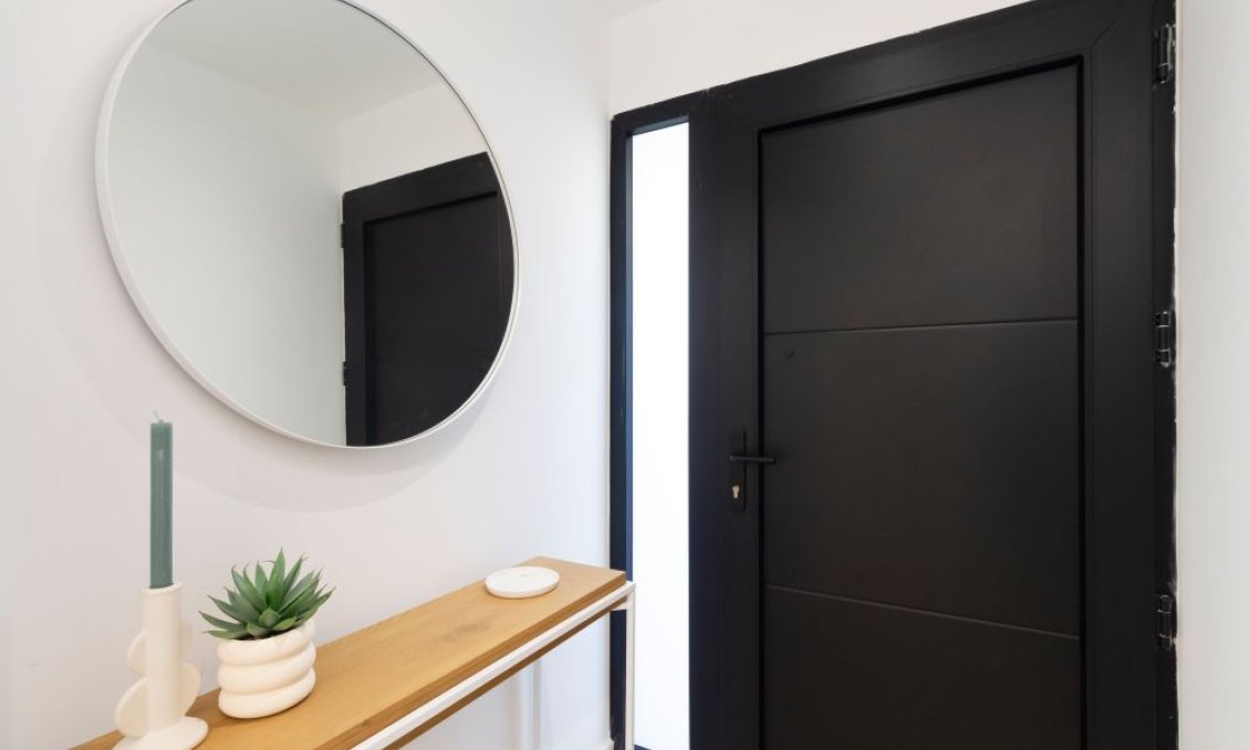 Resale - Semi Detached -
Torrevieja - Costa Blanca