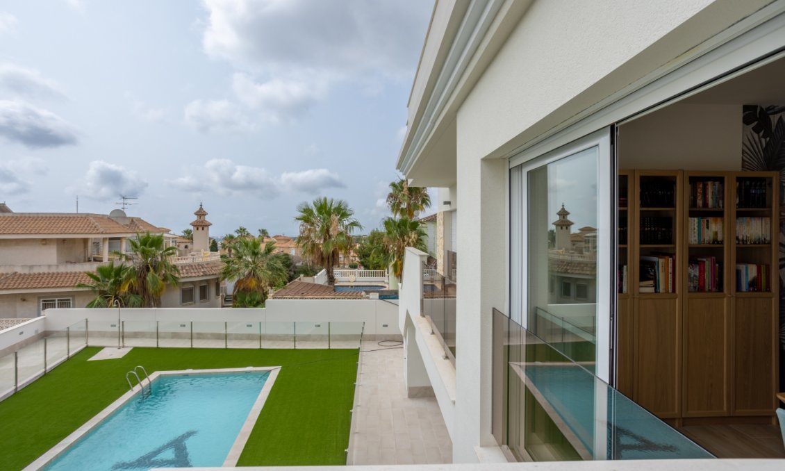 Revente - Appartement -
Orihuela Costa - Costa Blanca