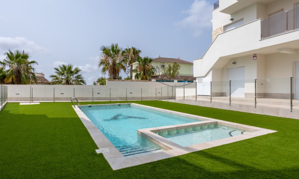 Revente - Appartement -
Orihuela Costa - Costa Blanca
