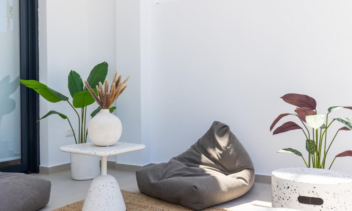 Neue Gebäude - Town House -
Rafal - pueblo