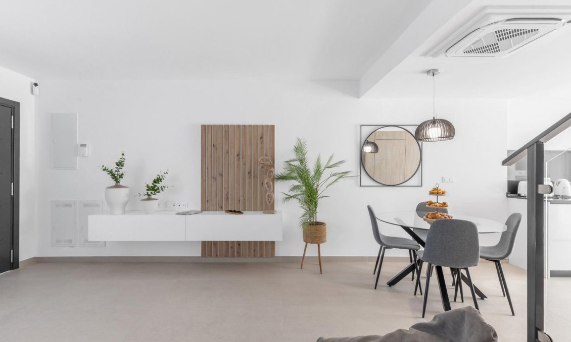 Neue Gebäude - Town House -
Rafal - pueblo