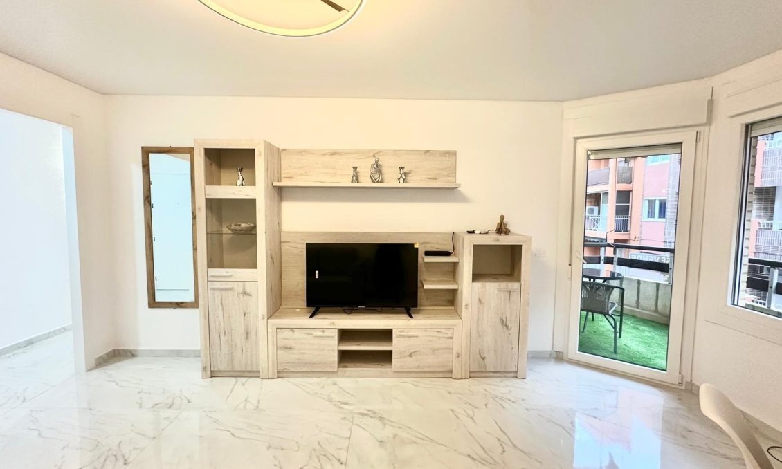 Wiederverkauf - Wohnung -
Torrevieja - Playa del Cura