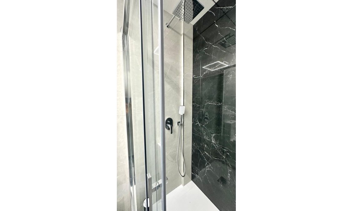 Resale - Apartment -
Torrevieja - Playa del Cura