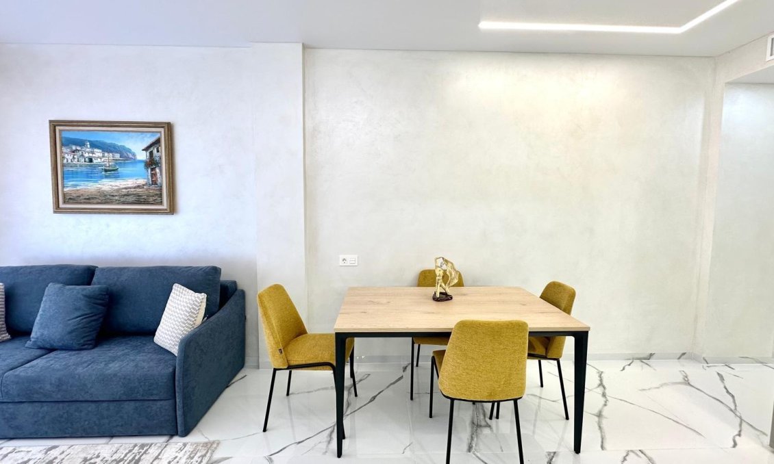 Wiederverkauf - Wohnung -
Torrevieja - Playa del Cura