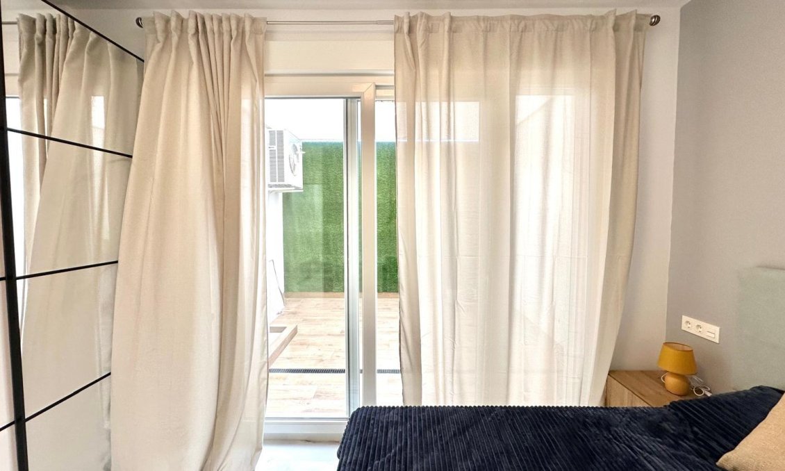 Wiederverkauf - Wohnung -
Torrevieja - Playa del Cura