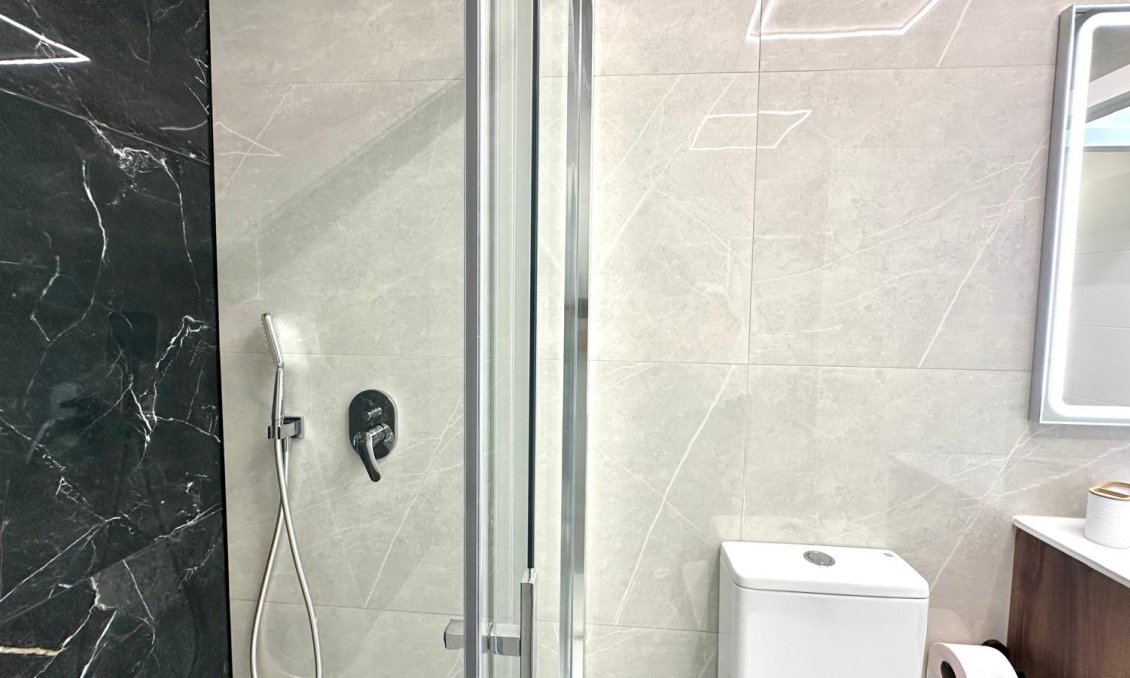 Wiederverkauf - Wohnung -
Torrevieja - Playa del Cura