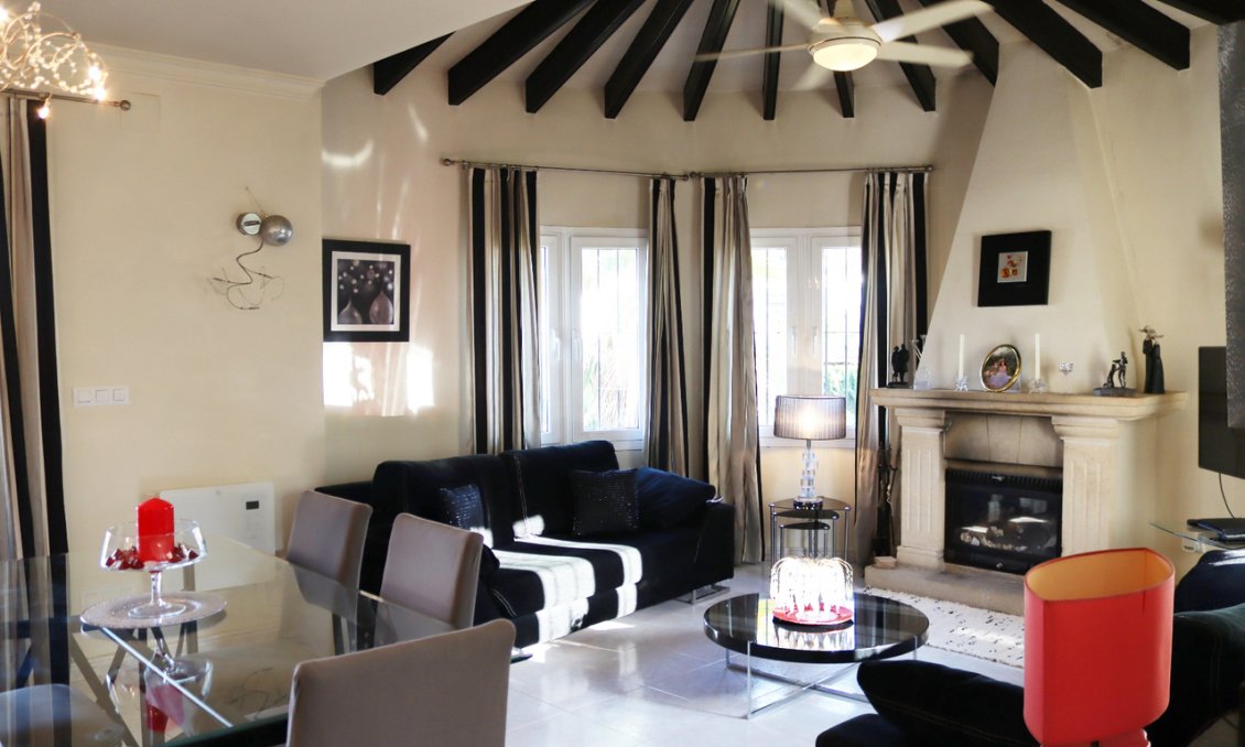 Resale - Villa -
Murla - Inland