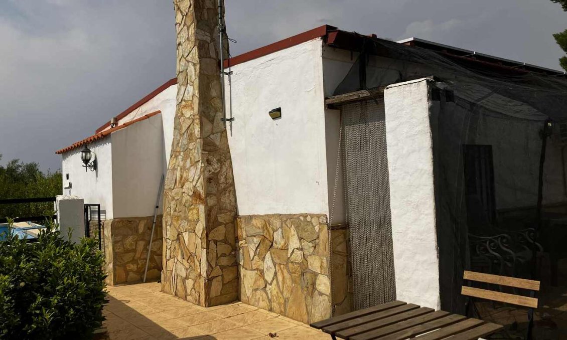 Wiederverkauf - Villa -
Biar - Costa Blanca