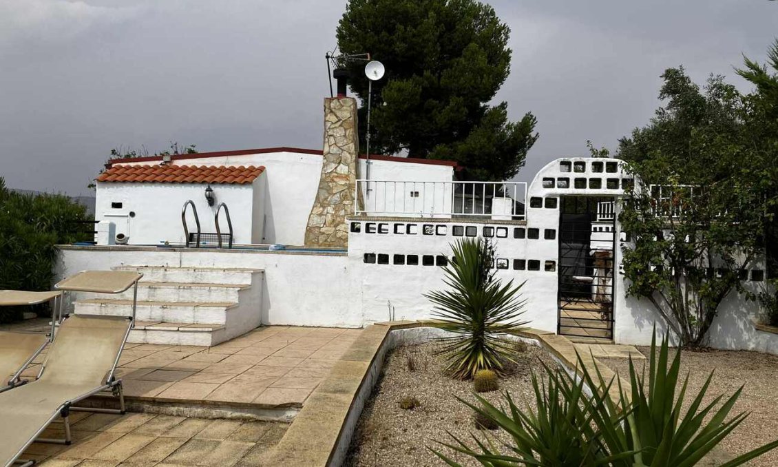 Wiederverkauf - Villa -
Biar - Costa Blanca