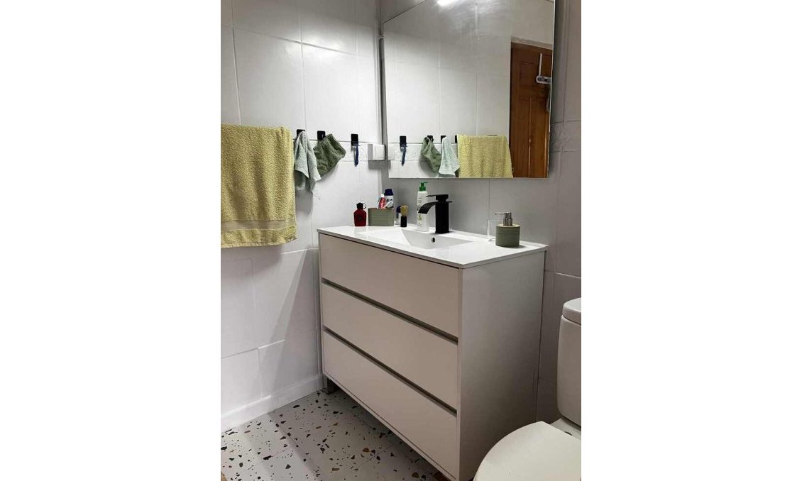 Wiederverkauf - Villa -
Biar - Costa Blanca