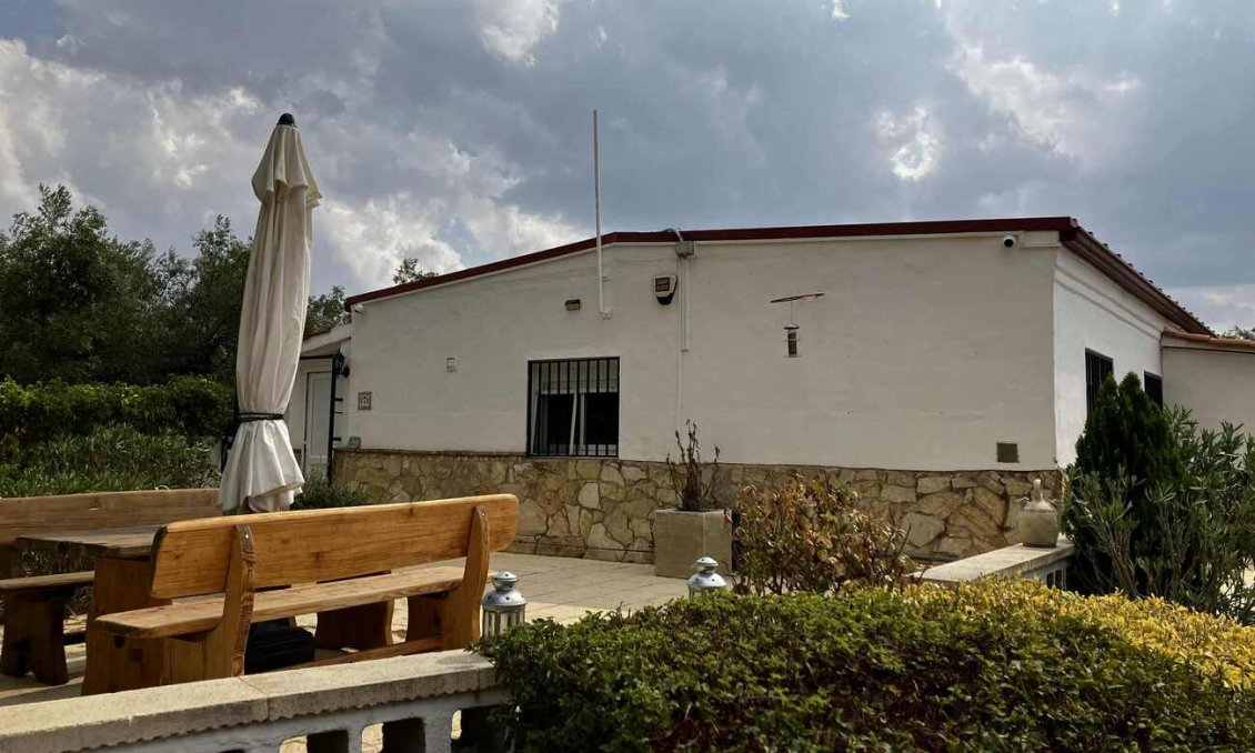 Wiederverkauf - Villa -
Biar - Costa Blanca