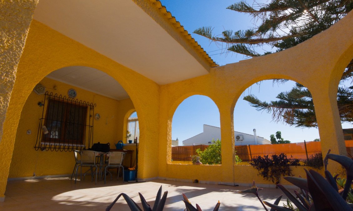 Wiederverkauf - Villa -
La Siesta - Costa Blanca
