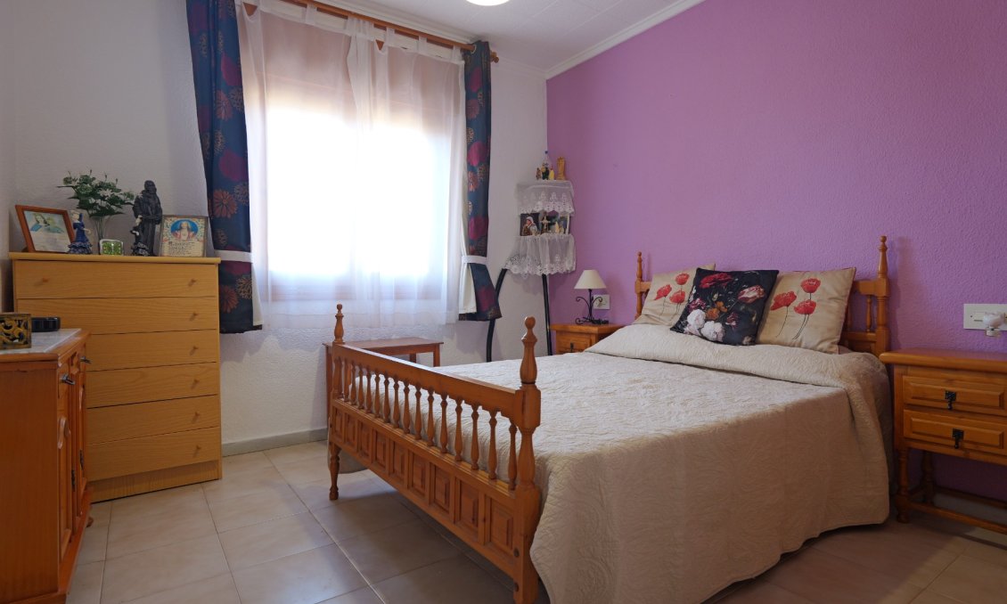 Wiederverkauf - Villa -
La Siesta - Costa Blanca