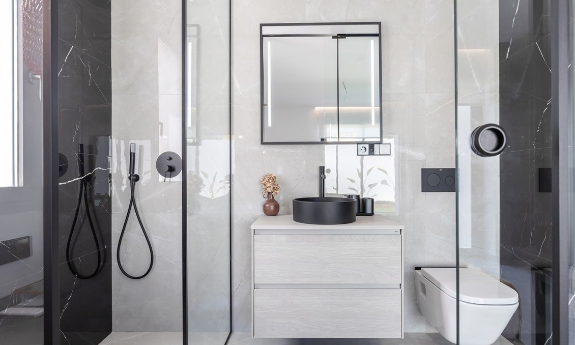 Resale - Villa -
El Chaparral - Inland