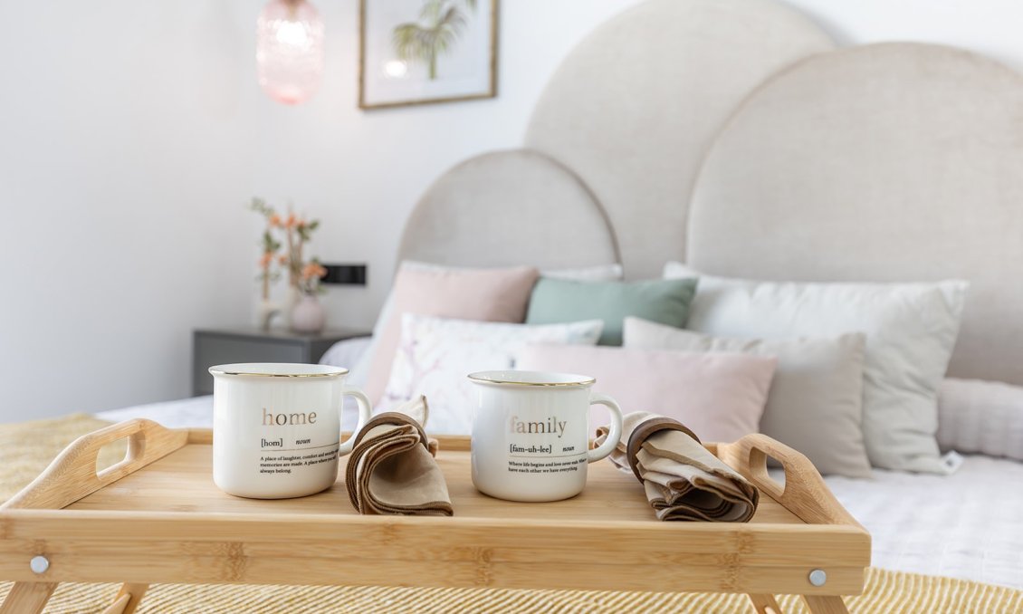 Resale - Villa -
El Chaparral - Inland