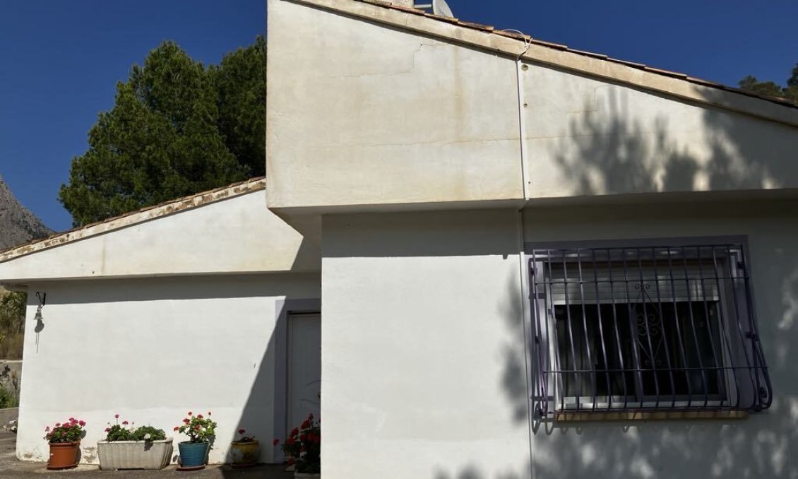 Segunda mano - Villa -
Finestrat - Costa Blanca