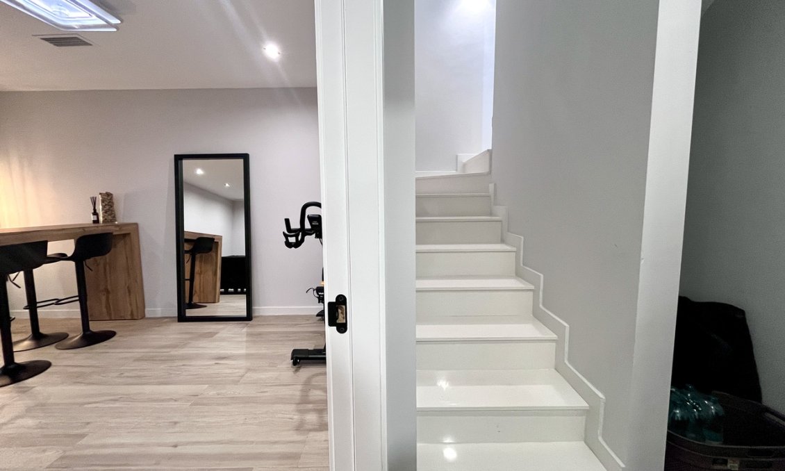 Wiederverkauf - Villa -
Punta Prima - Costa Blanca