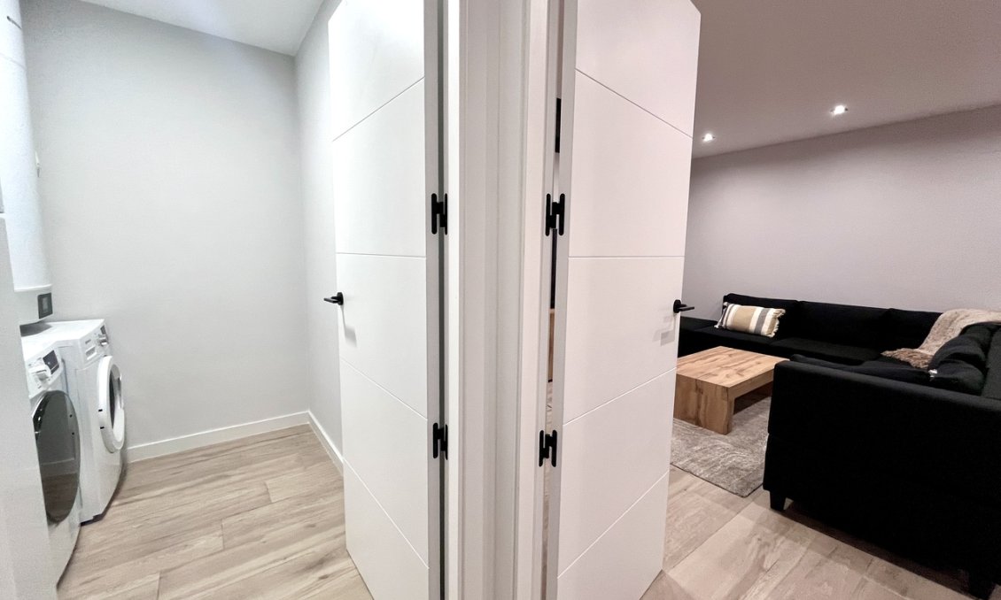 Wiederverkauf - Villa -
Punta Prima - Costa Blanca