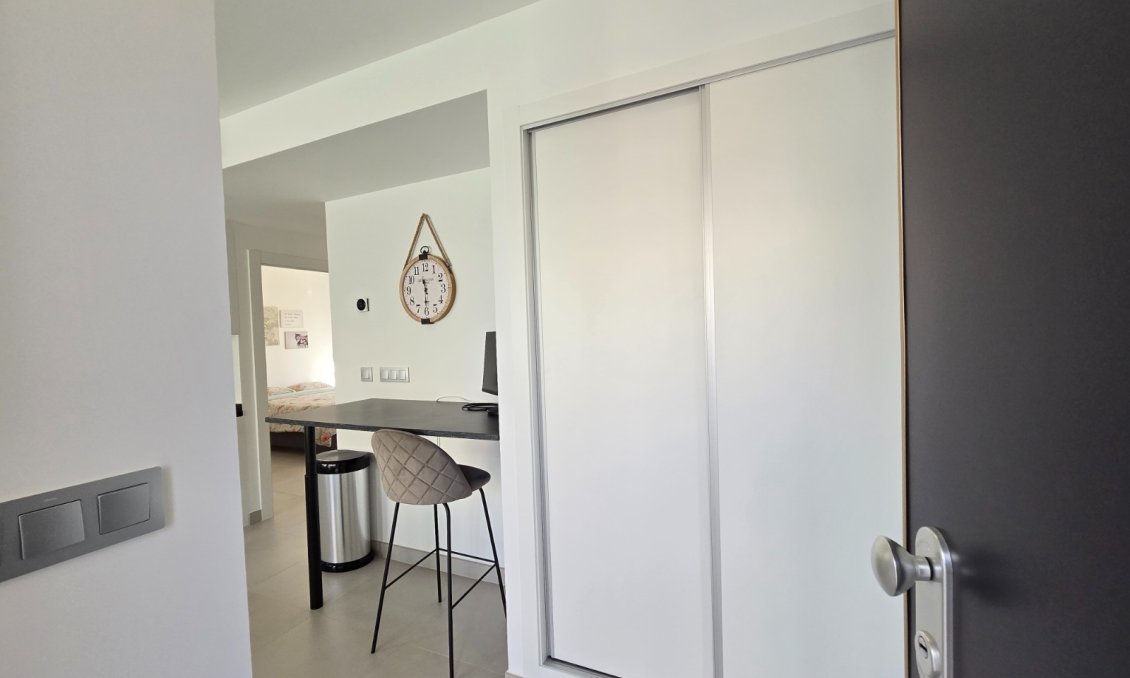 Wiederverkauf - Villa -
Pilar de la Horadada - Costa Blanca