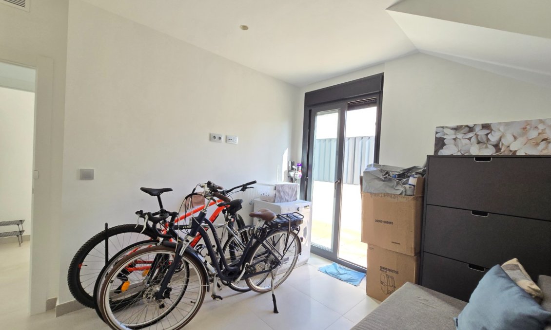 Wiederverkauf - Villa -
Pilar de la Horadada - Costa Blanca