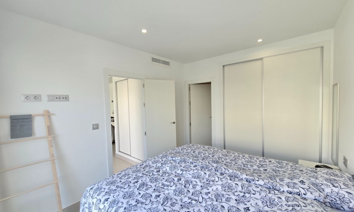 Wiederverkauf - Villa -
Pilar de la Horadada - Costa Blanca