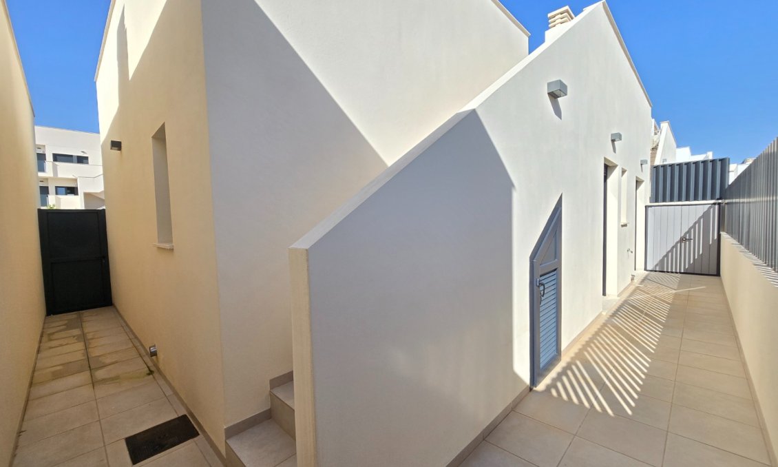 Wiederverkauf - Villa -
Pilar de la Horadada - Costa Blanca