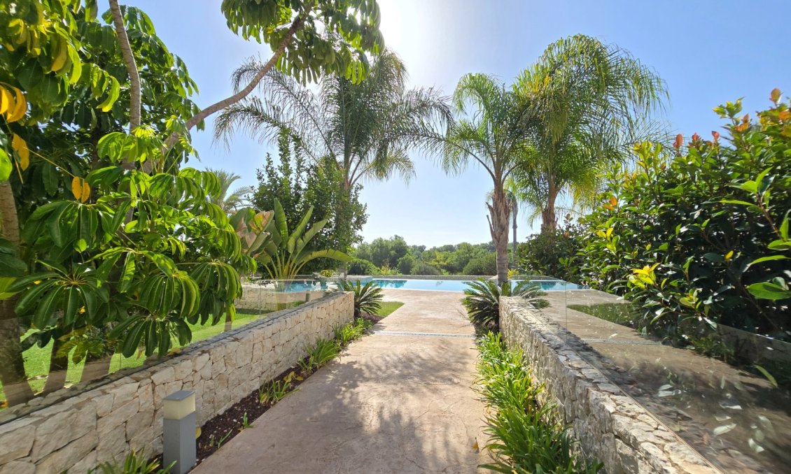 Wiederverkauf - Villa -
Pilar de la Horadada - Costa Blanca