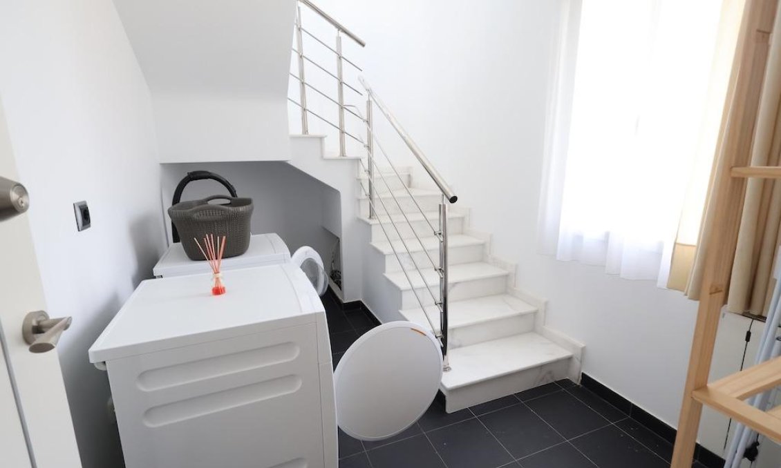 Wiederverkauf - Villa -
Cabo Roig - Costa Blanca