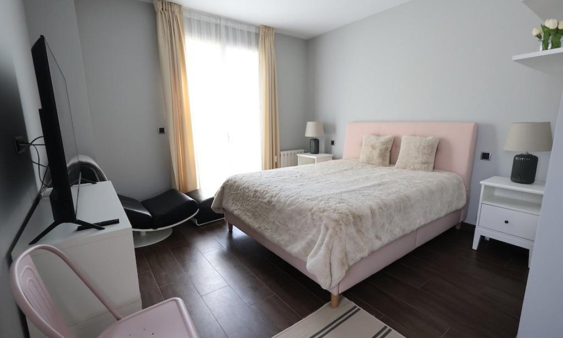 Wiederverkauf - Villa -
Cabo Roig - Costa Blanca