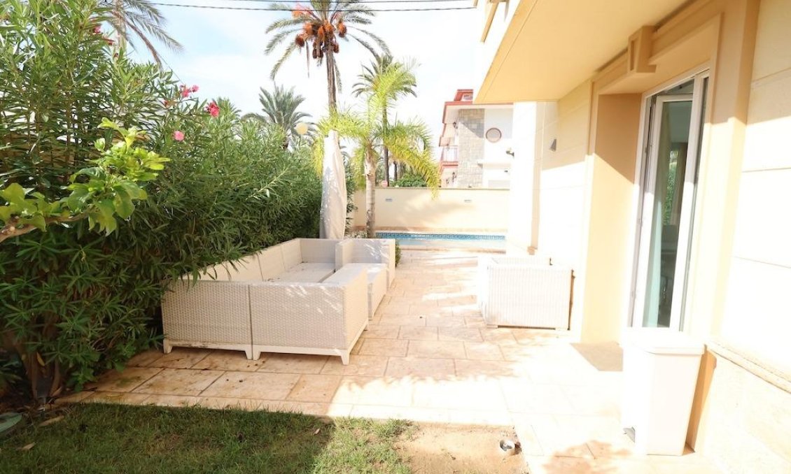 Wiederverkauf - Villa -
Cabo Roig - Costa Blanca