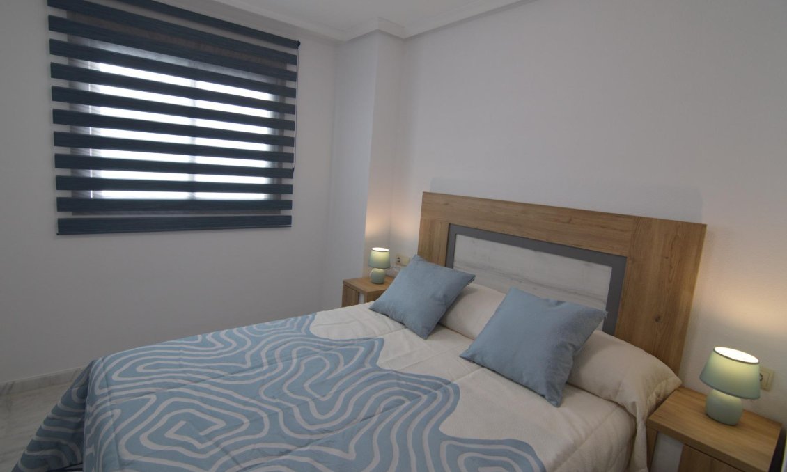 Resale - Apartment -
Torrevieja - Playa del Cura