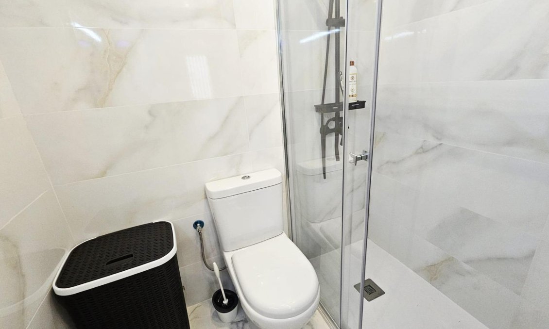 Resale - Apartment -
Torrevieja - Acequion