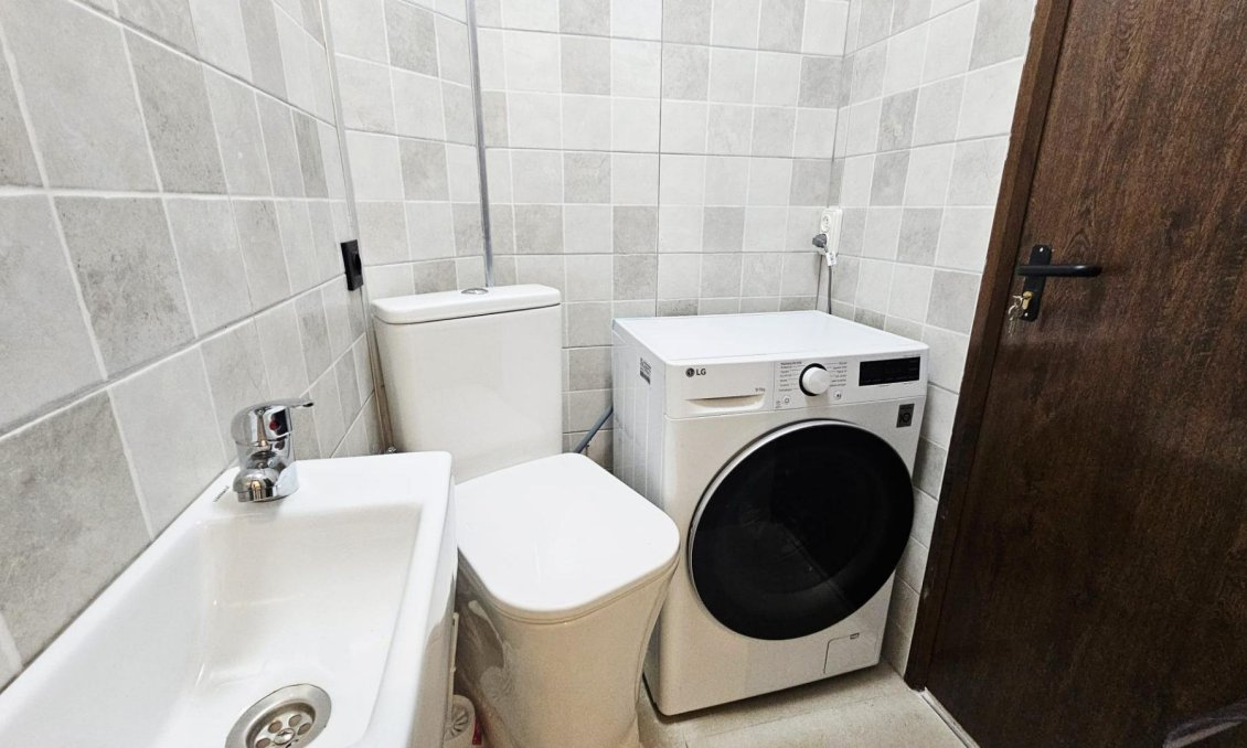 Resale - Apartment -
Torrevieja - Acequion