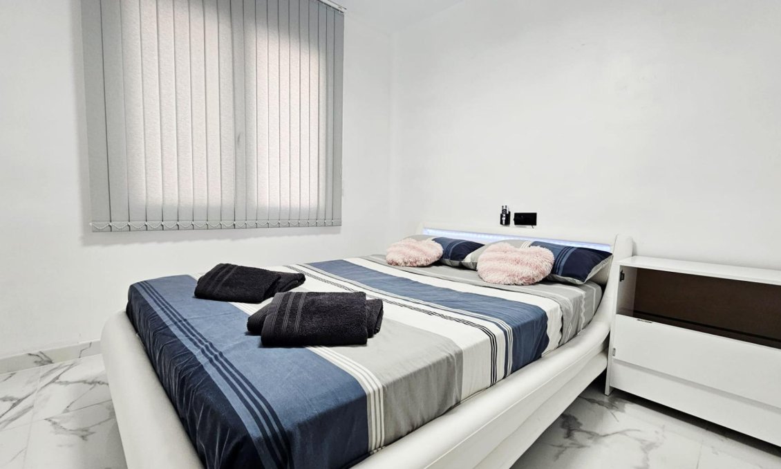 Resale - Apartment -
Torrevieja - Acequion