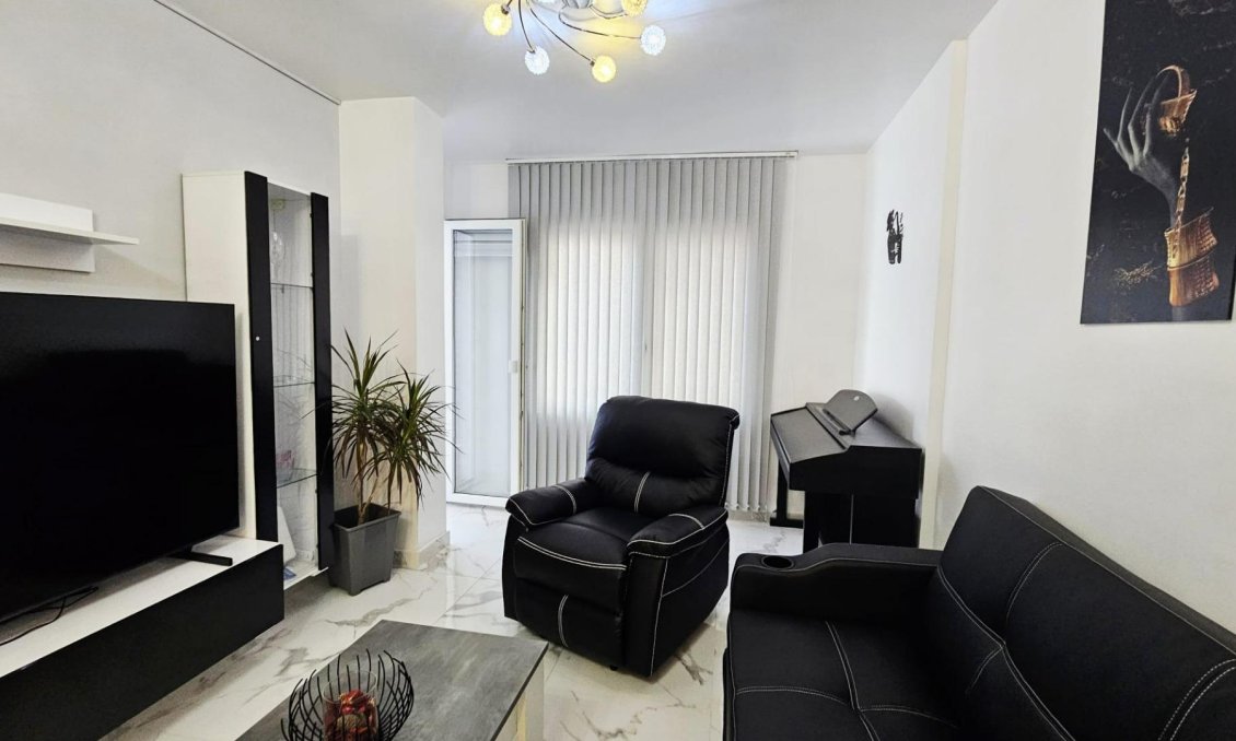 Resale - Apartment -
Torrevieja - Acequion