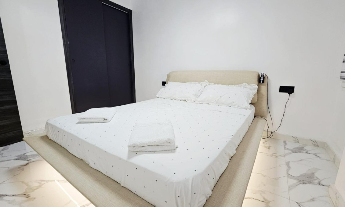 Resale - Apartment -
Torrevieja - Acequion