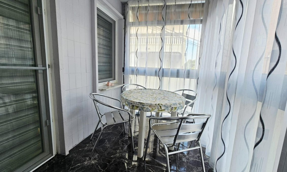 Resale - Apartment -
Torrevieja - Acequion