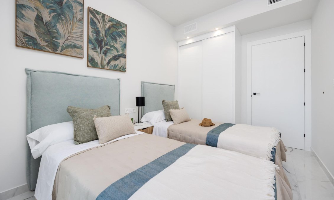 Neue Gebäude - Wohnung -
San Miguel de Salinas - Pueblo