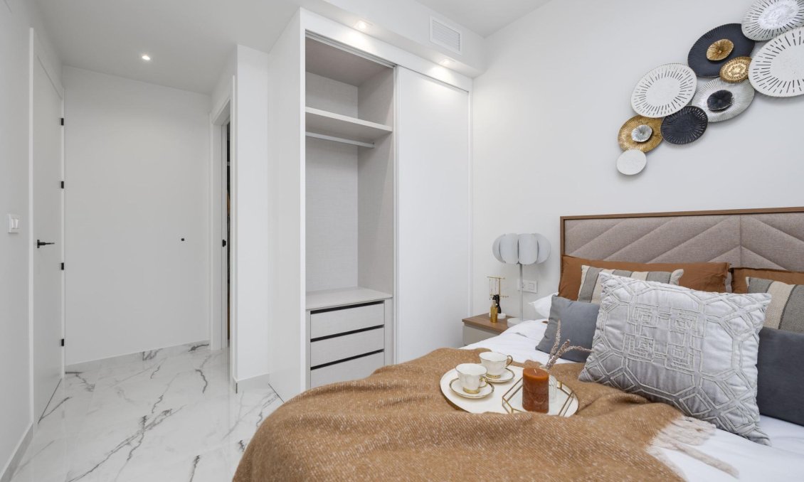 Neue Gebäude - Wohnung -
San Miguel de Salinas - Pueblo