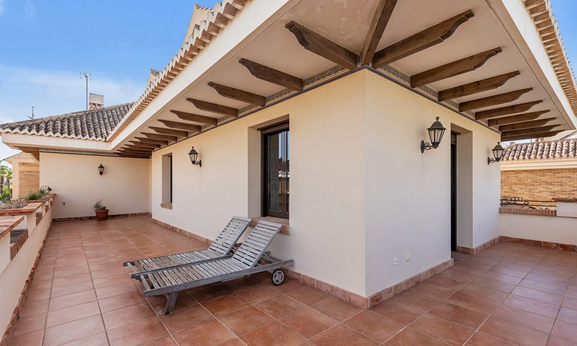 Resale - Villa -
Torrevieja - Costa Blanca