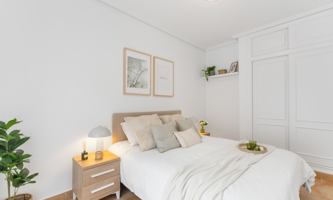 Resale - Town House -
Villamartin - Costa Blanca