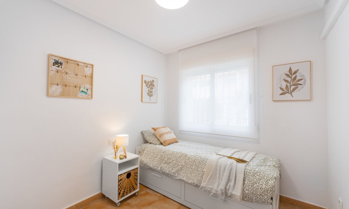 Resale - Town House -
Villamartin - Costa Blanca