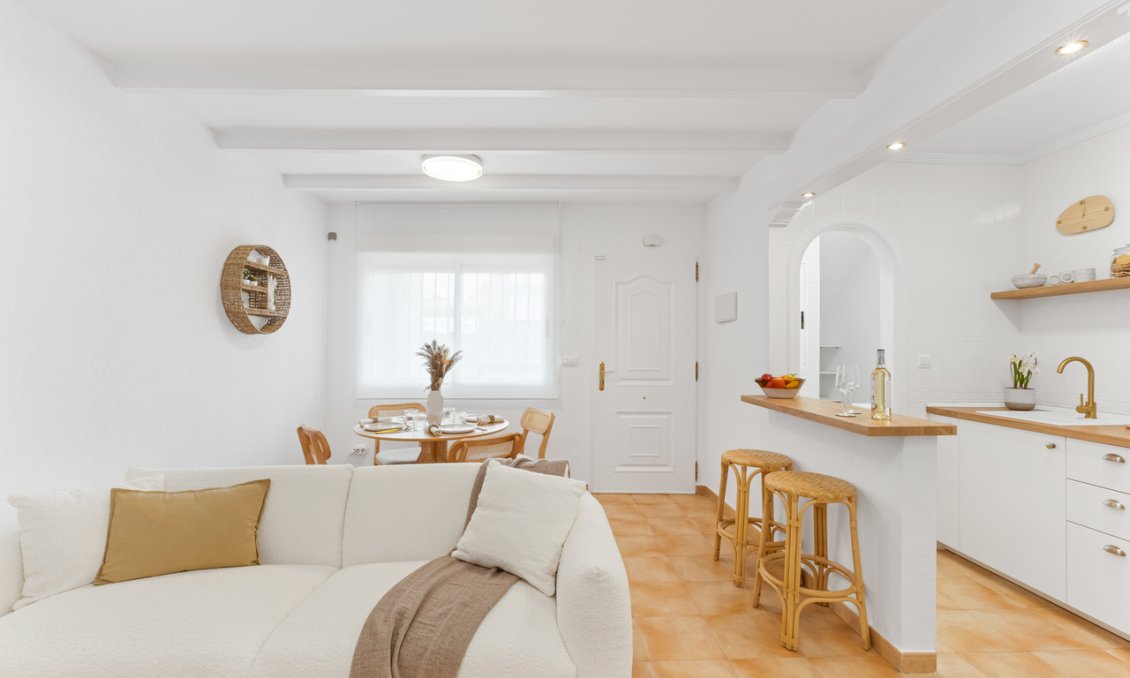 Resale - Town House -
Villamartin - Costa Blanca