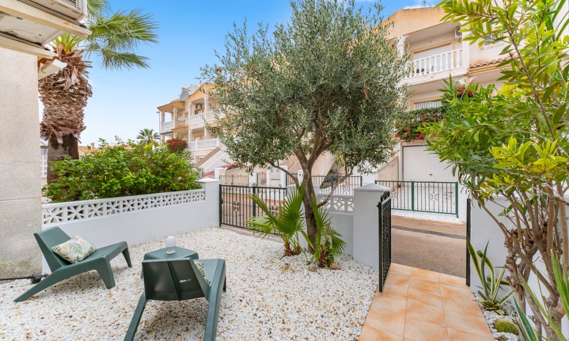 Resale - Town House -
Villamartin - Costa Blanca