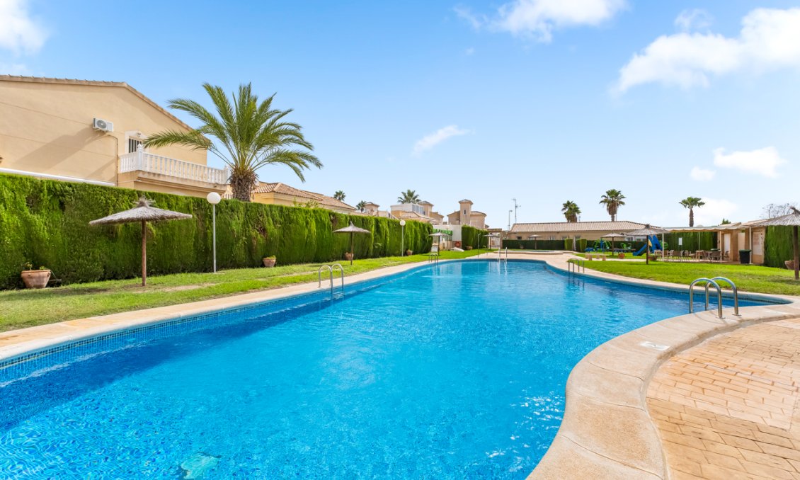 Resale - Town House -
Villamartin - Costa Blanca