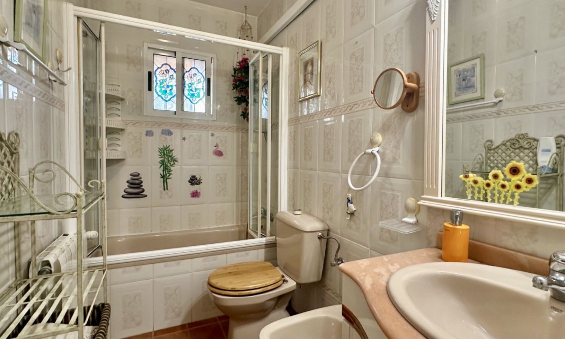 Resale - Town House -
Orihuela Costa - Costa Blanca