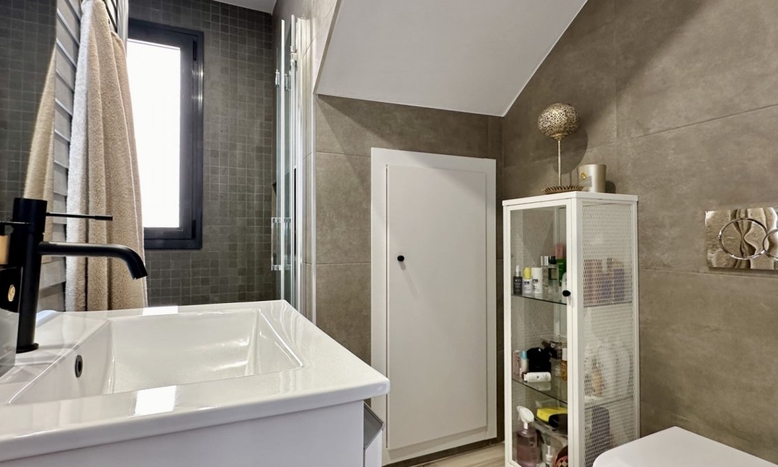 Revânzare - Vilă -
Orihuela Costa - Costa Blanca