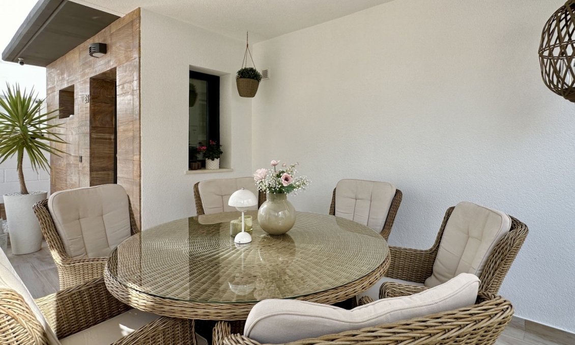 Revânzare - Vilă -
Orihuela Costa - Costa Blanca