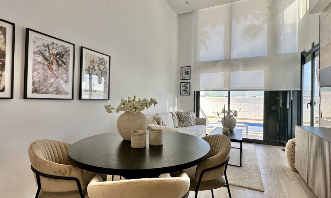 Revânzare - Vilă -
Orihuela Costa - Costa Blanca